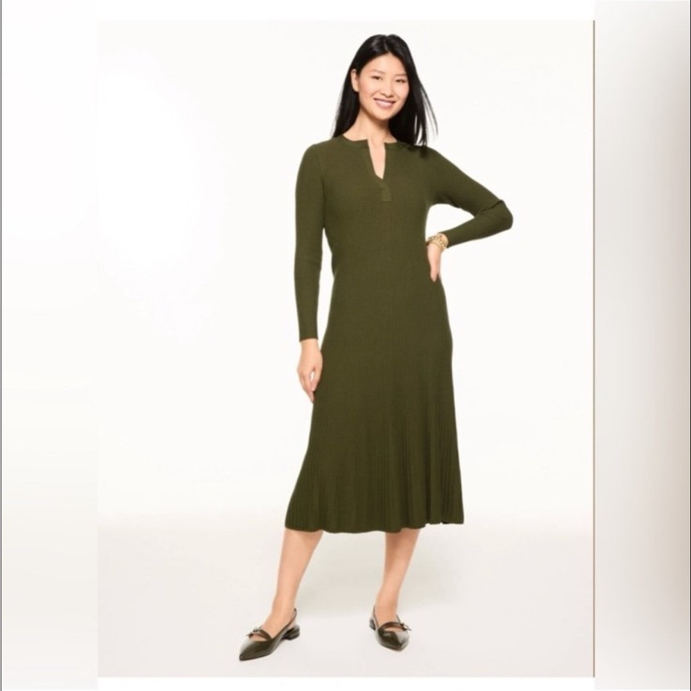 Talbots Olive fit and glory ribbed midi Dress
Size L